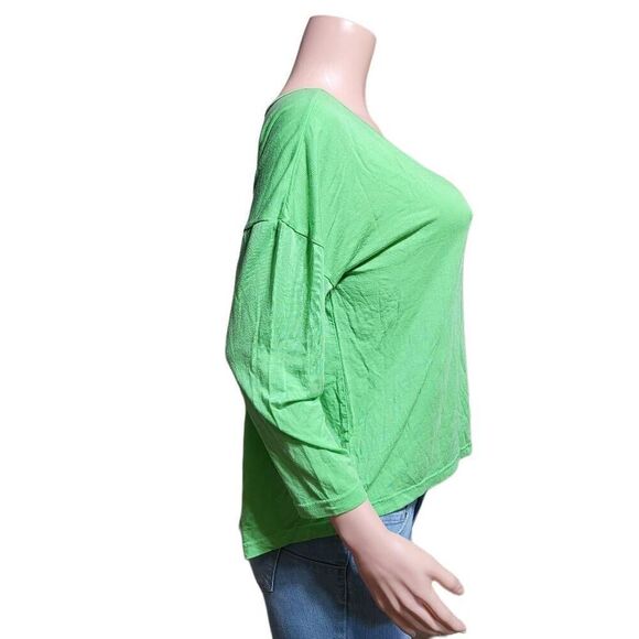 3/$20.crew neck 3/4 sleeve asymmetric lime green blouse M - Picture 4 of 4